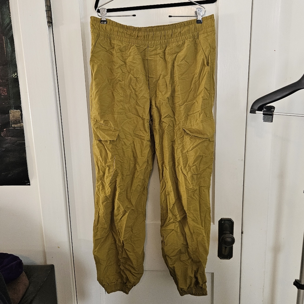 Old Navy Active cargos